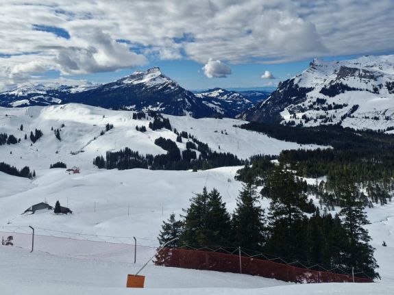 5./ 6. Klassen: Wintersporttag 2026