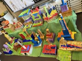 Hundertwasser - ein buntes Kunstprojekt